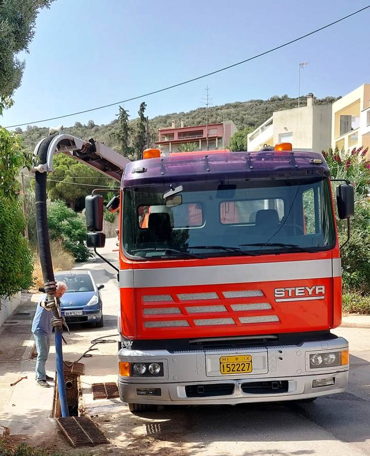 απόφραξη φρεατίων  Αθήνα
απόφραξη νιπτήρα  Αθήνα
απόφραξη λεκάνης  Αθήνα
απόφραξη μπανιέρας  Αθήνα
απόφραξη υδρορροών  Αθήνα
άντληση υδάτων  Αθήνα